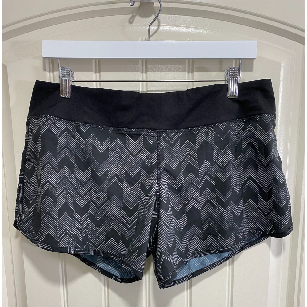 Rabbit Brand Womens Large Black Lined Running Shorts Geometric Design 32x4